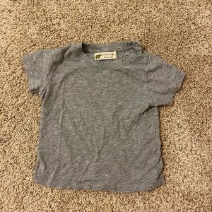 Monica & Andy Gray Tee